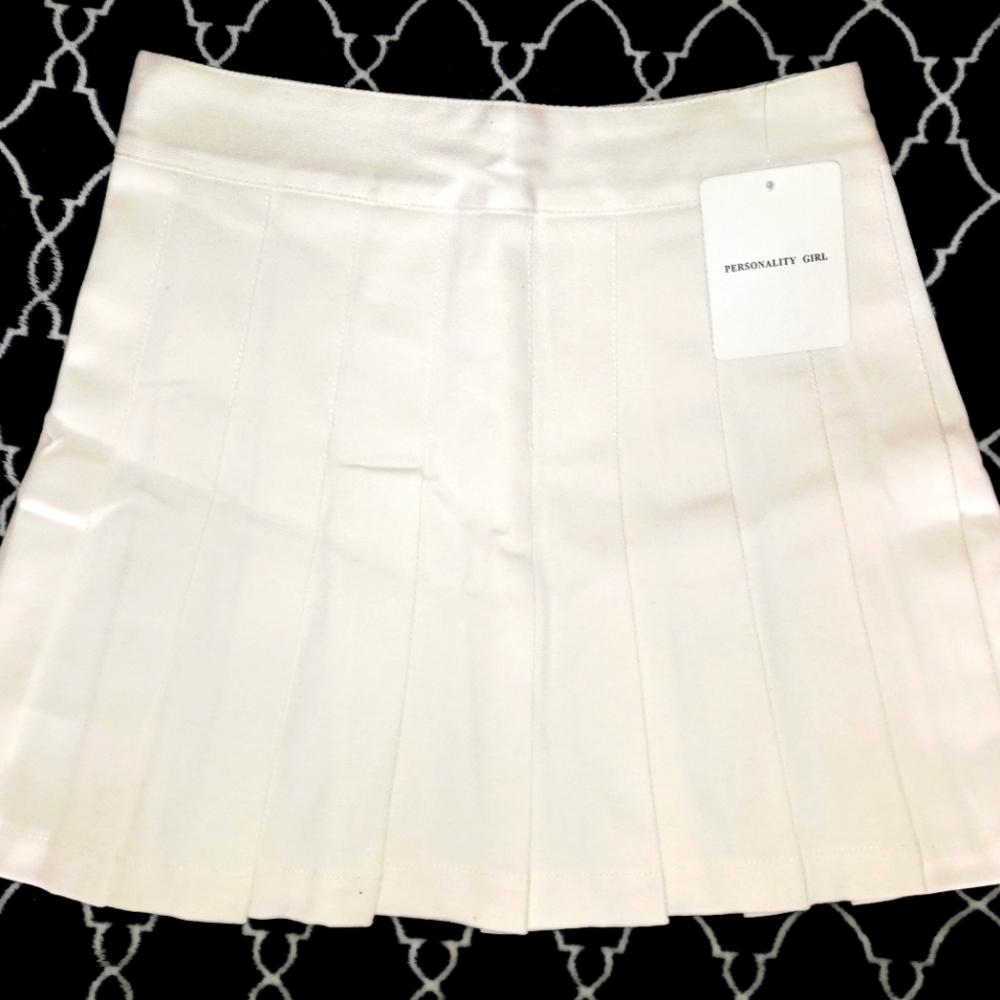 NWT Personality Girl School Girl Skirt Size Small